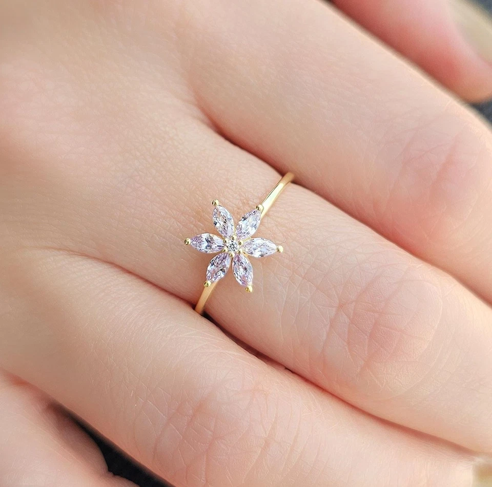 Anillo de Compromiso Amatista Natural Forma de Flor Anillo Oro 10K Regalo para Amor Foto 4 de 4