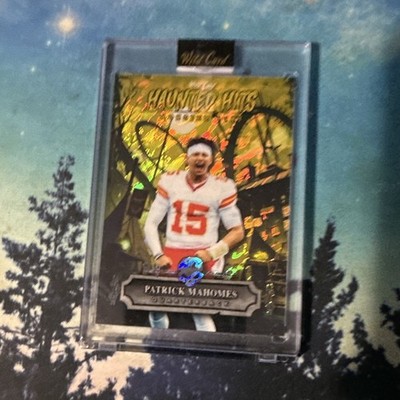 Wild Card 2025 Haunted Hits Monster Hunt Patrick Mahomes HHCA-PM Auto Insert