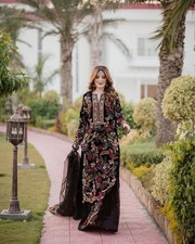 TOP LEHENGA INDIAN BOLLYWOOD WEDDING PARTY PAKISTANI WEAR READYMADE