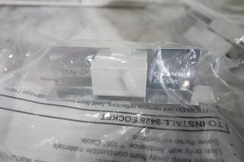 Lot 5 Sea Gull Lighting 9428-15 Ambiance Under Cabinet LX Wedge Base Lamp Holder - Picture 4 of 4