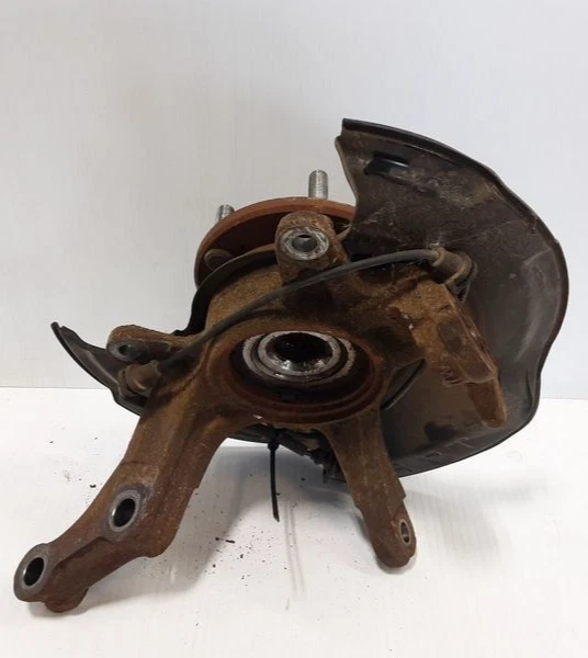 Conjunto de nudillo de husillo de conductor delantero izquierdo Honda HR-V 2016-2022 OEM Foto 3 de 4