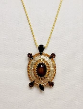 Vintage Alice Caviness Turtle Necklace Pendant Topaz Brown Black Rhinestone