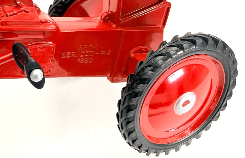 ERTL - National Farm Toy Museum - Farmall 806 Pedal Tractor (rough box) - Image 3 of 4