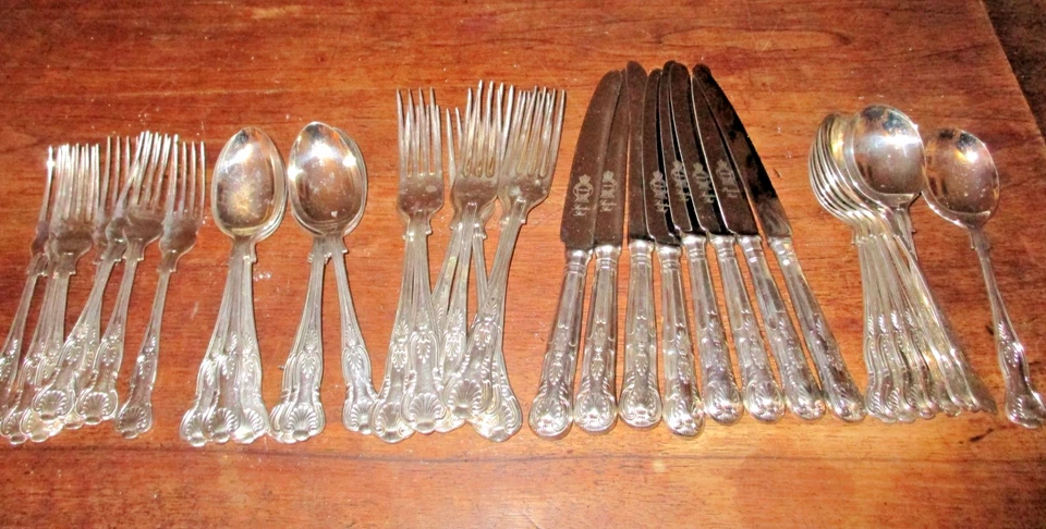 Kings pattern cutlery - image 3 of 4