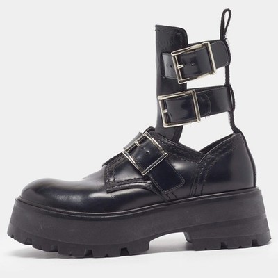 Alexander McQueen Size 35 Black Leather Rave Buckle Ankle Length Boots
