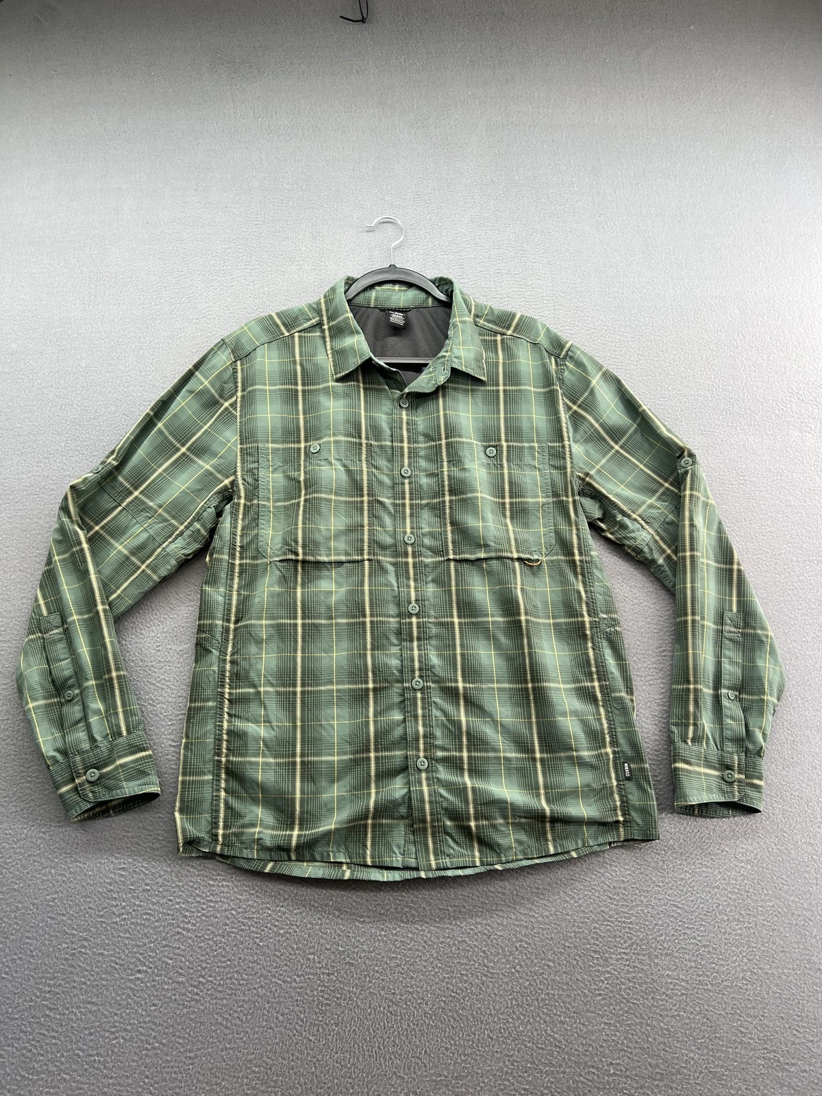 REI Shirt Mens Medium Green Plaid Nylon Long Sleeve Outdoor Hiking Fishing Mesh
Opens in a new windo