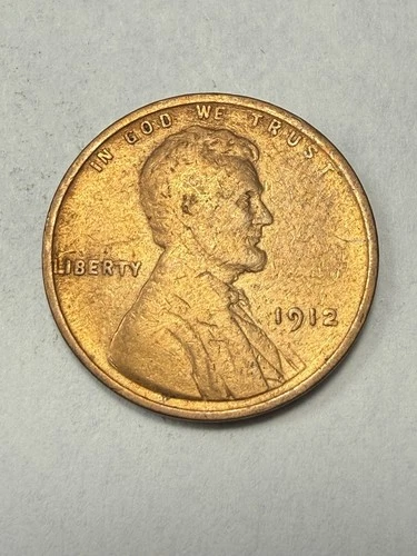 ** 1912 LINCOLN CENT- VF (UPGRADE THAT SPOT IN YOUR SET)  PRICED TO SELL **