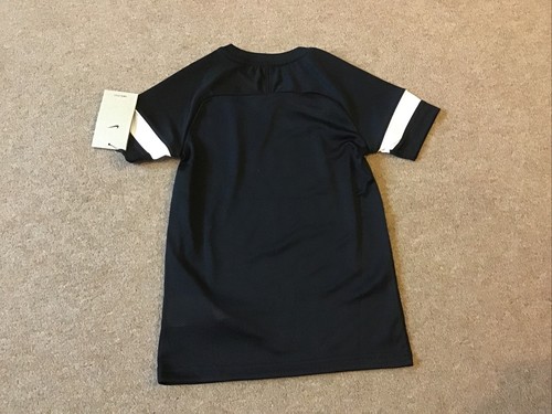 Nike Dri Fit Academy T Shirt Black In Youths Size XS BRAND NEWS WITH DEFECTS - Picture 6 of 6