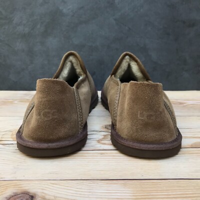 UGG Men display picture 1