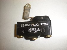 Honeywell MicroSwitch BZ-2RW826-A2 Roller Lever Snap Switch - 15A - NOS