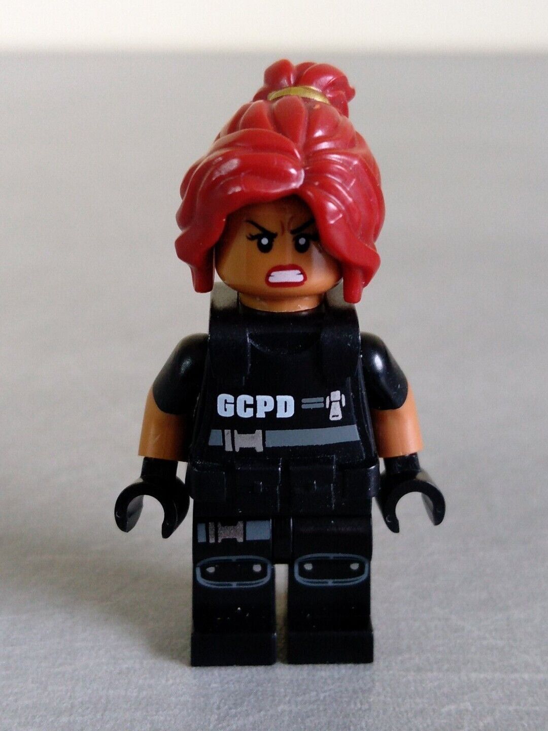 LEGO Batman Minifigures Minifigure Barbara Gordon SWAT Jacket - sh328 Set 70908