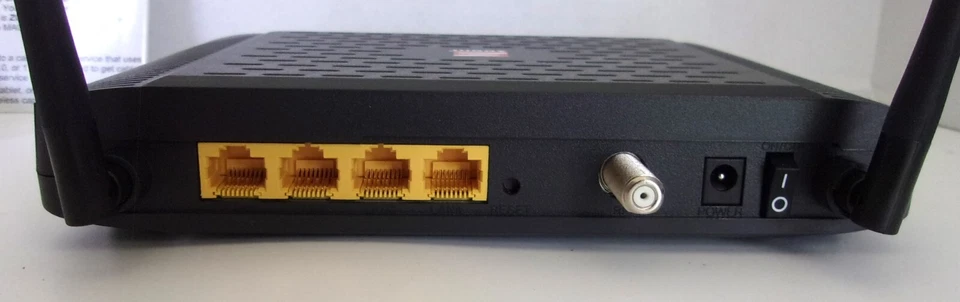 Zoom Technologies Model 5352 DOCSIS 3.0 Cable Modem/Router with Wireless-N - Image 3 of 3