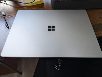 Microsoft Surface Laptop 5 15'' (256GB SSD, Intel Core i7 12th Gen., 4.70 GHz,...