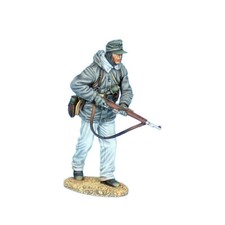 LWG016 German Panzer Grenadier Advancing with Gewehr 43 by First Legion
