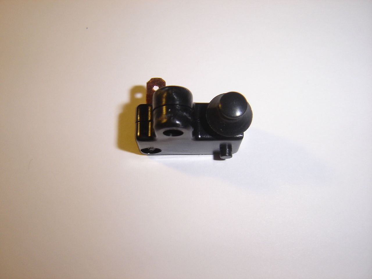 AFTERMARKET FRONT BRAKE LIGHT SWITCH FOR YAMAHA XVS650 XVS 650 97-06 NEW