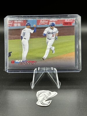 2023 Max Muncy Topps Stadium Club - Red Foil parallel SP #75