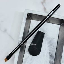 Chanel Les Pinceaux De Chanel Angled Eyeliner Brush No 206 - Eye Brow