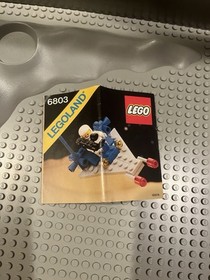 LEGO LEGOLAND Classic Space - Space Patrol Set 6803 COMPLETE With Nice Manual