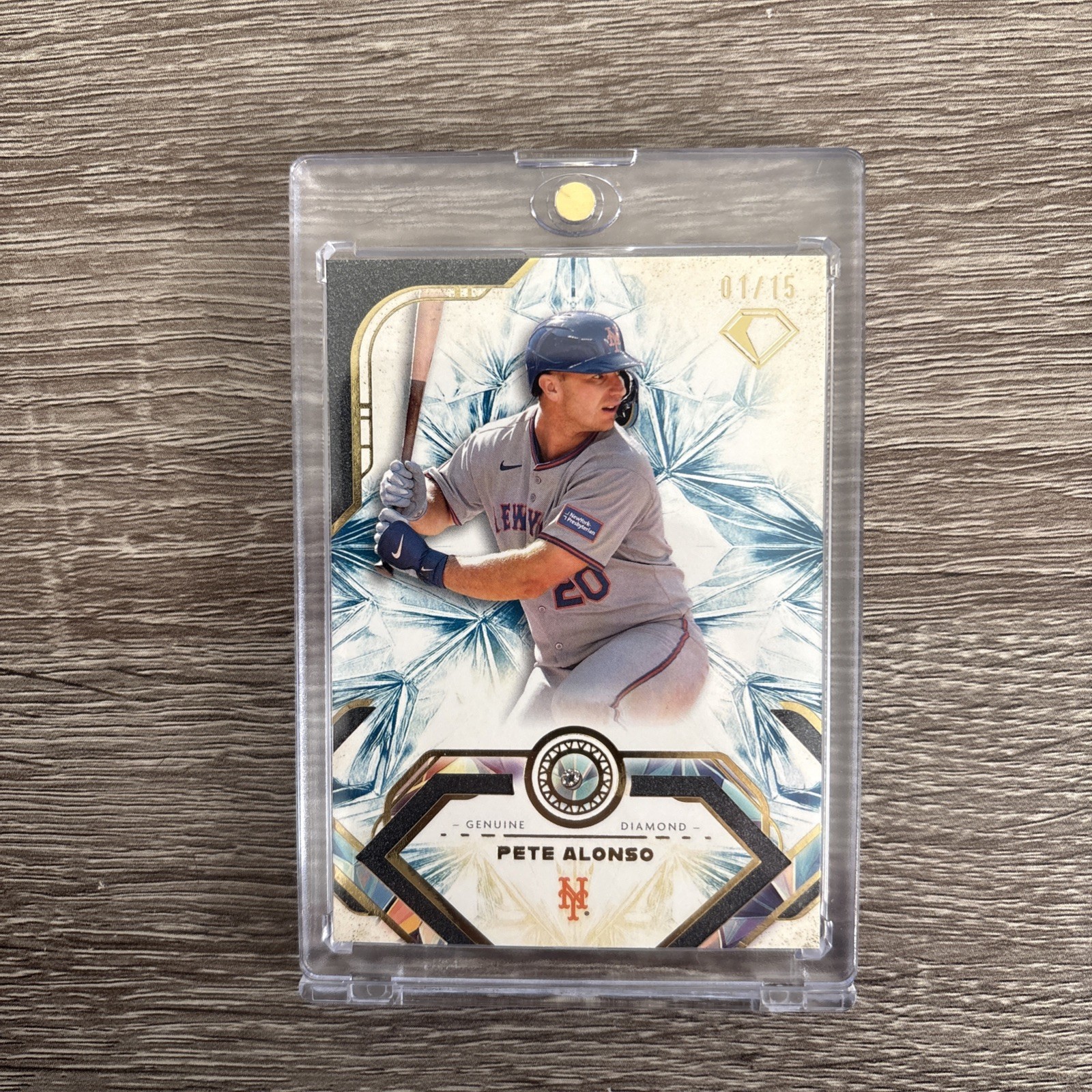 Pete Alonso #44 Baseball Cards 2025 Topps Diamond Icons trading card — raw and PSA graded price guide