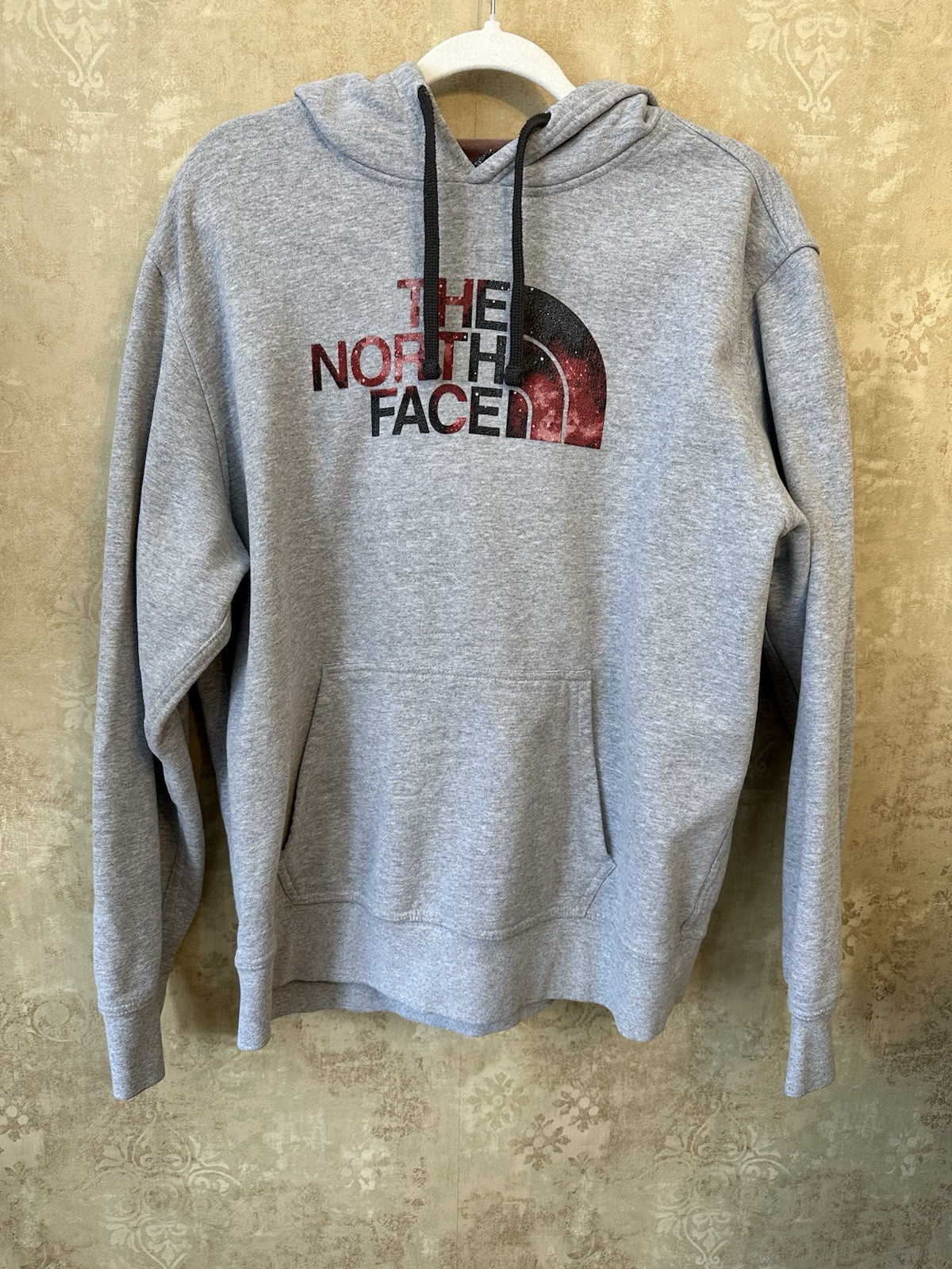 The North Face Men's Large Gray Pullover Hoodie Style 2279