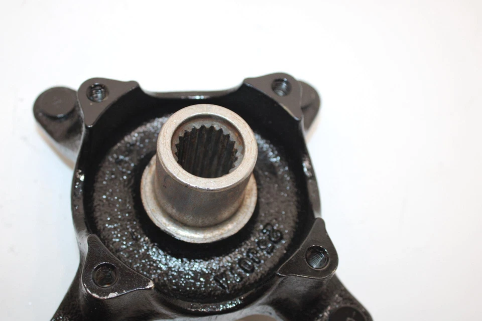 Buje de rueda trasera Polaris Magnum 325 02 4x4 Freedom OEM 5131935 5135207 AP36 Foto 2 de 4