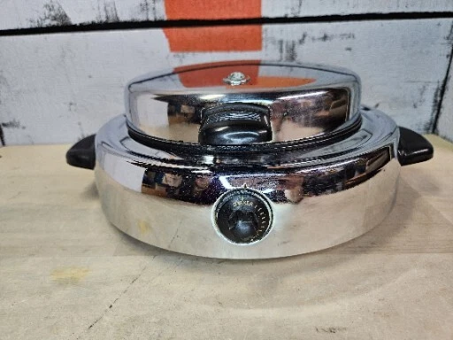 Vintage Dominion Waffle Maker 1317