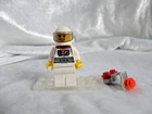 LEGO FEMALE ASTRONAUT w/HELMET & JETPACK (from 1986) SEE PICTURES
