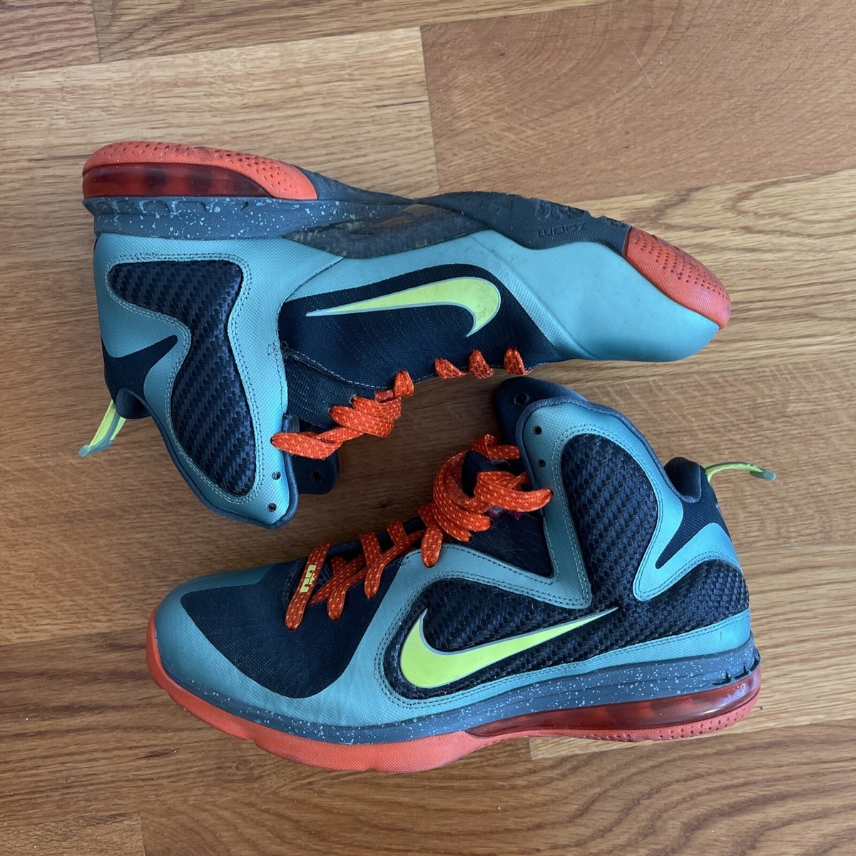 Size 11 Nike LeBron Cannon 2011 883419413162|