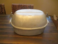 VINTAGE GUARDIAN SERVICE COOKWARE OVAL ROASTER DUTCH OVEN POT WITH LID-X LARGE
