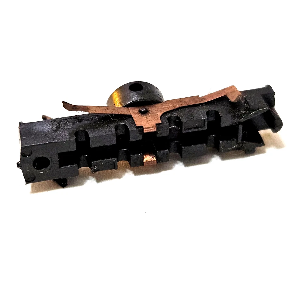 Marklin Z 261940 Gear Drive Housing Front - Image 3 of 3