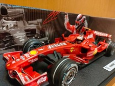 Hot Wheels F1 Ferrari F2008 1/18 Kimi Raikkonen Minicar