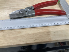 MALCO TOOLS DUCT CRIMPER SC-1, 8” LONG stove pipe rain gutter MADE IN USA HVAC
