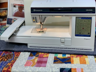 Husqvarna designer 1 complete sewing  embroidery machine  ebay Husqvarna designer 1 complete sewing  embroidery machine  ebay