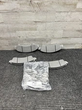 08-14 Tahoe ACDelco 14D1367CH Ceramic Front Disc Brake Pad Set with Hardware