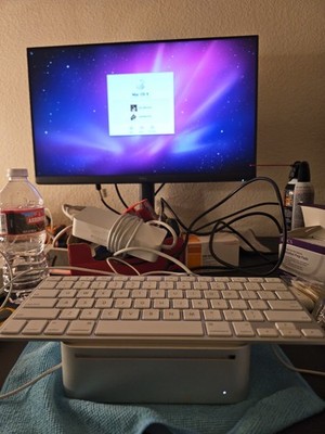Apple Mac Mini A1176 (2GHz - 2GB Ram - 500gb HDD - SuperDrive)