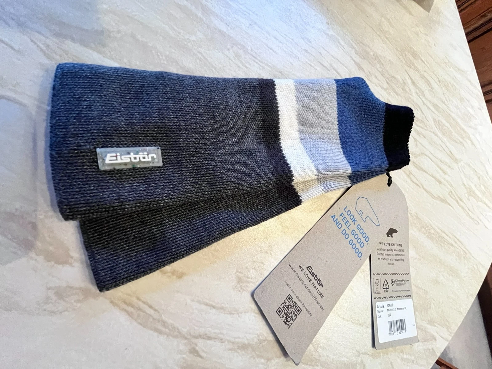 Eisbaer Australian 100% Merino Knit Fingerless gloves
