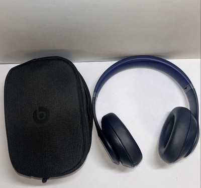 Beats by Dr. Dre Studio Pro Blue With Pouch And Charger