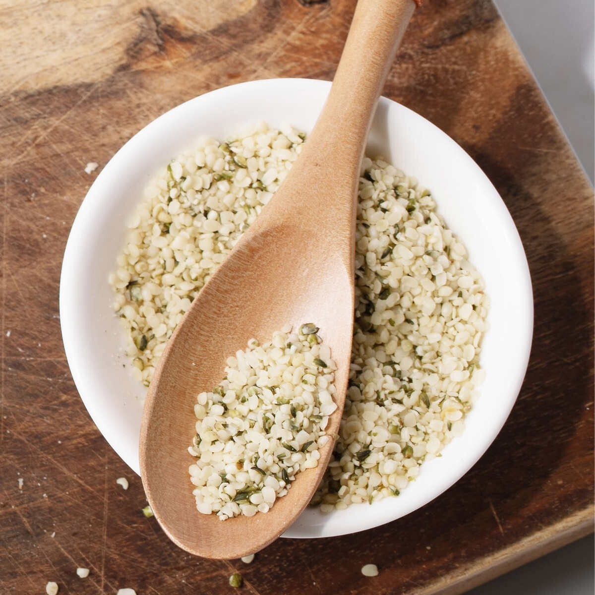 Kirkland Signature USDA Organic Hemp Hearts Shelled Seeds 32 oz Kosher