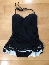 Aqua Green Womens Black & White 1pc Swimsuit Size Medium