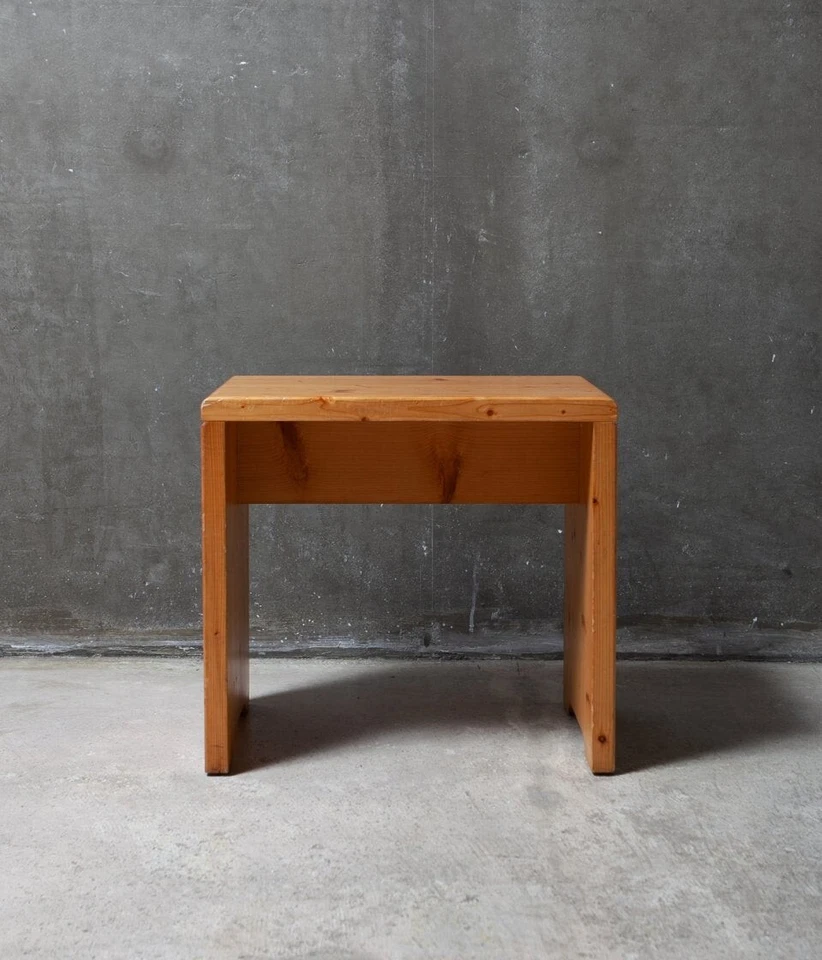 Charlotte Perriand Les Arcs Stool Pine Wood Size H 16.5 x W 17.5 x D 11.4 in - Image 4 of 4