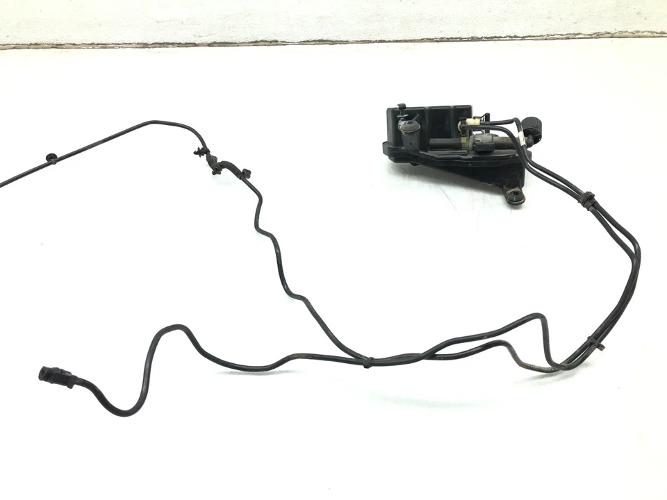 2020 - 2023 年林肯飞行员 3.0L VACUUM PUMP 储油罐带线软管原始设备制造商 — 第 4/4 张图片