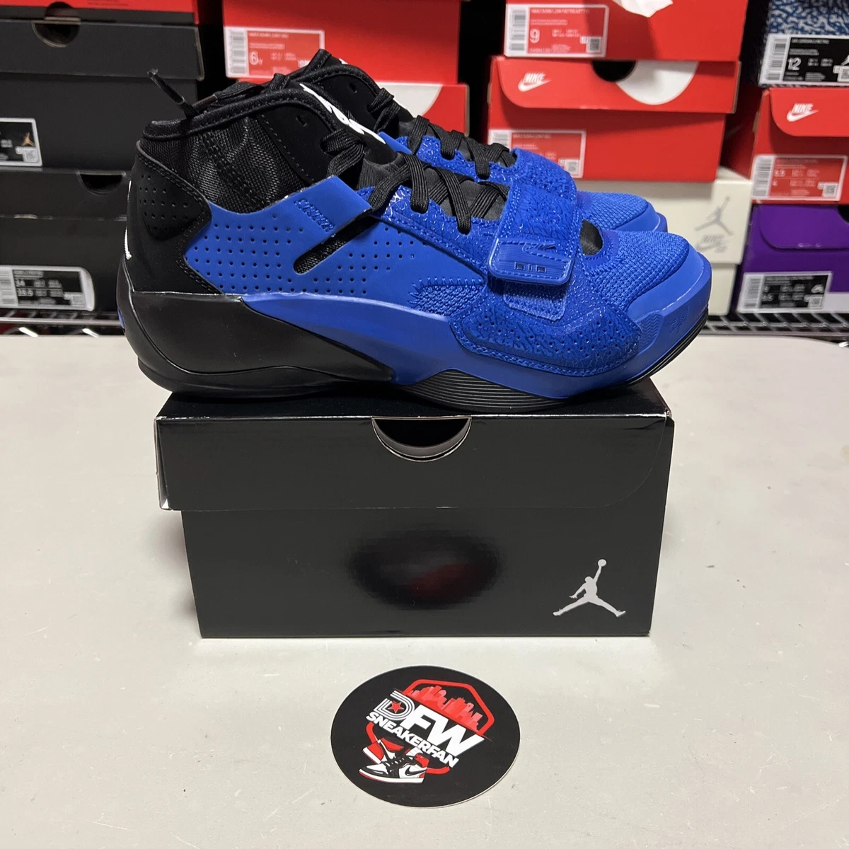zion 2 hyper royal