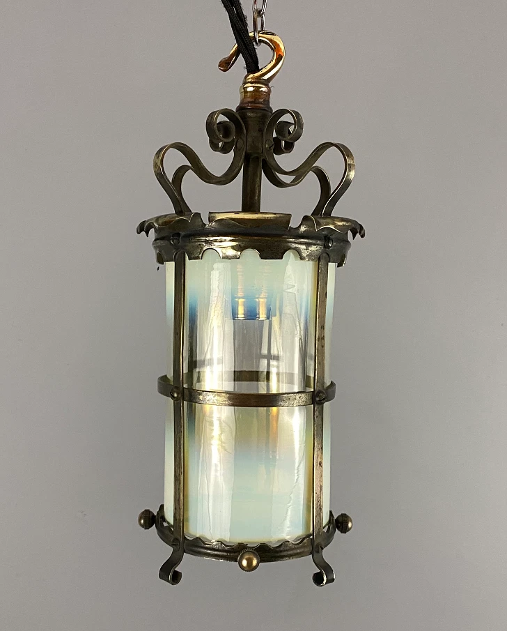 SMALL ART NOUVEAU LANTERN WITH VASELINE GLASS 32151