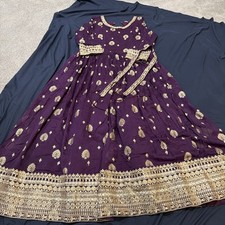Lehenga purple NEGOTIABLE