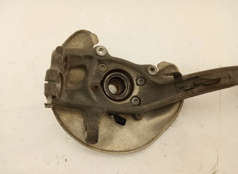 Audi Q5 2010-2012 conjunto de nudillo de husillo de conductor delantero izquierdo fabricante original Foto 3 de 4