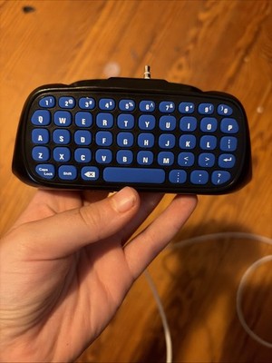 Dobe Mini Bluetooth Wireless Keyboard Compatible with PlayStation 4 Controller