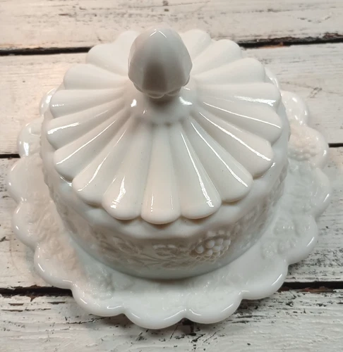 Vintage Westmoreland Paneled Grape White Milk Glass Covered Butter/Cheese Dish