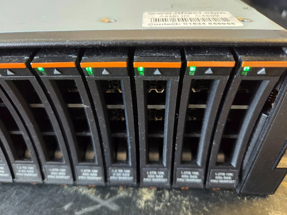 IBM Stotewize 2076-24F V7000 G2 24 x 1.2TB 6Gb SAS 28TB 2 x Controllers 12Gb SAS - Image 3 of 4