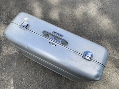 Vintage Zero Halliburton Suitcase Combo Combination Lock Case 24 x