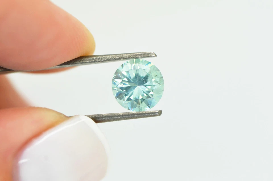 Loose Round Shape Diamond Fancy Blue Color SI1 Certified Enhanced 1.85 Carat - Image 2 of 4